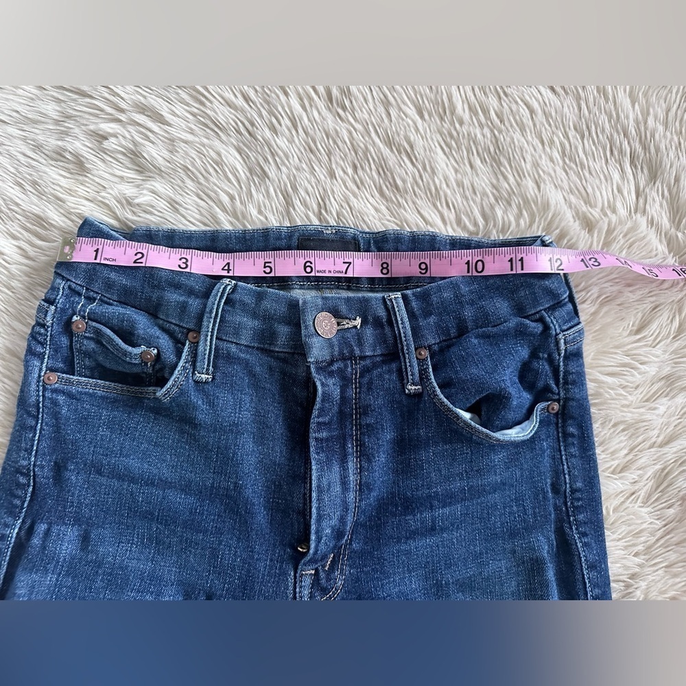 Mother Denim The Looker Crop Jeans in Switch it Up Medium Wash Skinny Size 26 - Picture 13 of 16